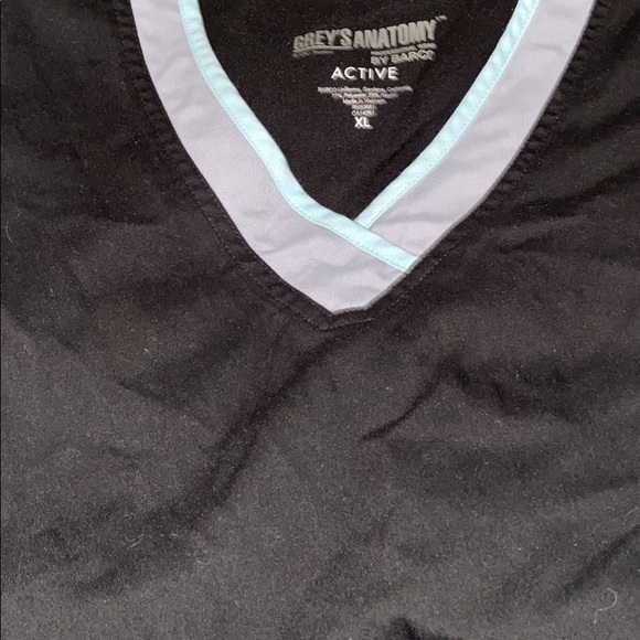 Greys Anatomy Active XL Scrub Tops - Picture 3 of 4